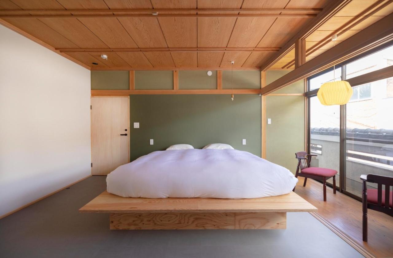 Coliving&Cafe SANDO Imabari Railway Station Eksteriør billede