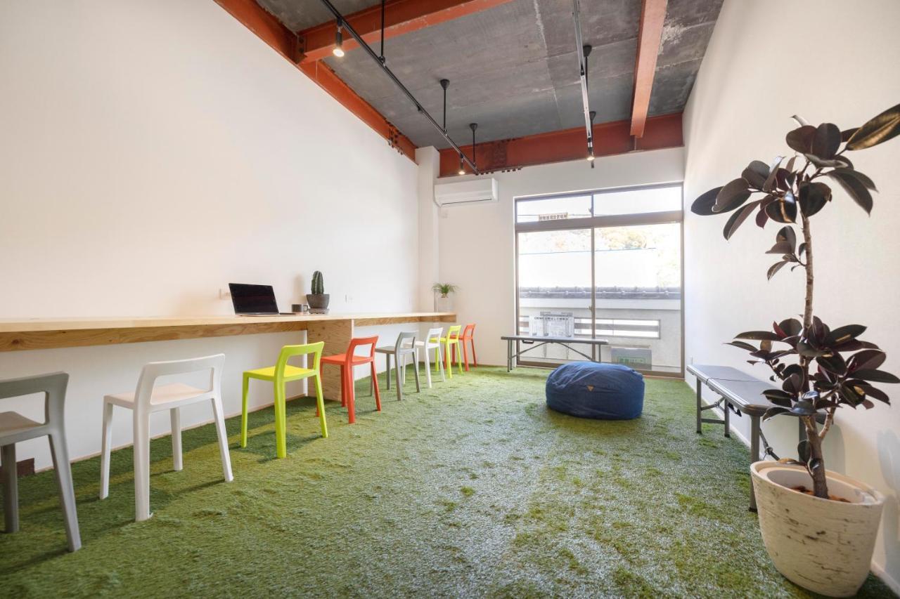 Coliving&Cafe SANDO Imabari Railway Station Eksteriør billede